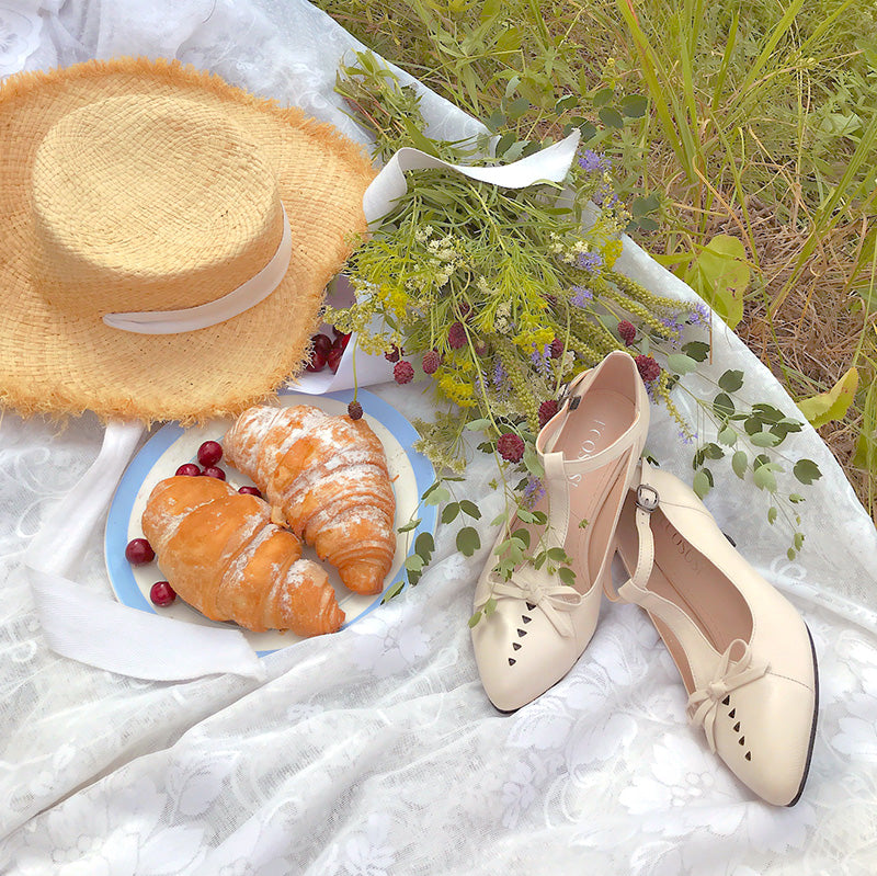 Vintage Shoes, Vintage Living