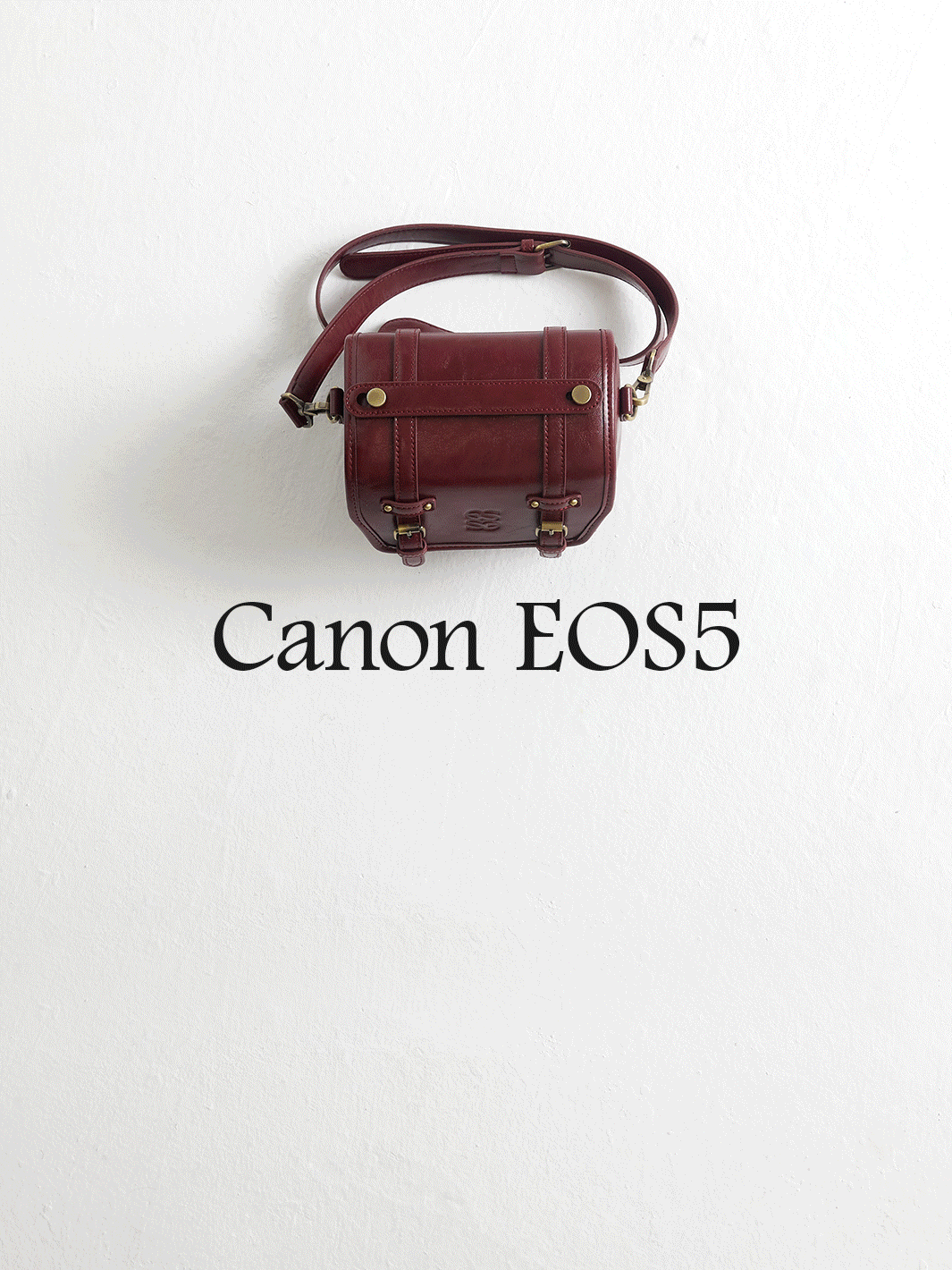 Clara Vintage Shoulder Camera Bag